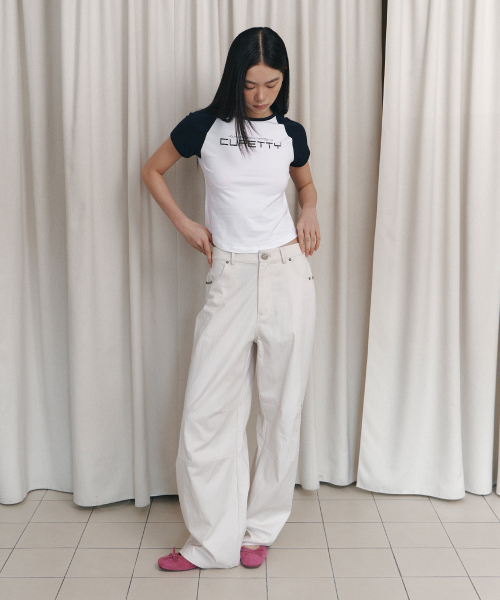 CURETTY(キュリティ)の「C CONTRAST RAGLAN SLIM T-SHIRT_NAVY(Tシャツ/カットソー・レディース・ネイビー・SMALL)」の4枚目の写真