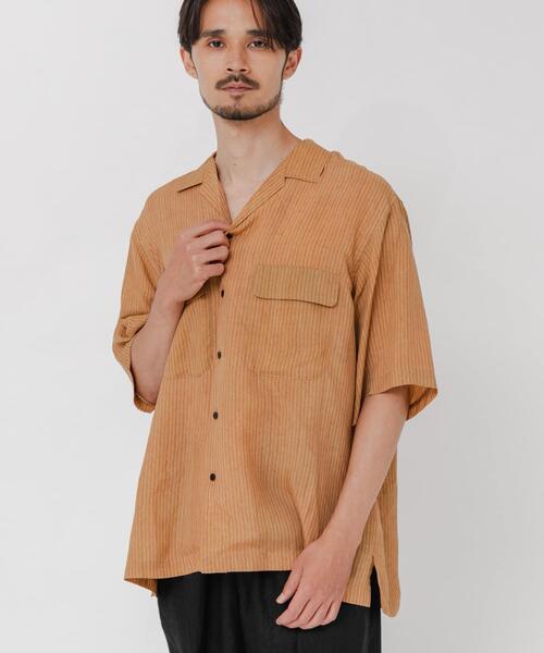 URBAN RESEARCH(アーバンリサーチ)の「CUPRO COLD DYE SHIRTS(シャツ/ブラウス・メンズ・ブラック/ベージュ・MEDIUM/LARGE)」の1枚目の写真