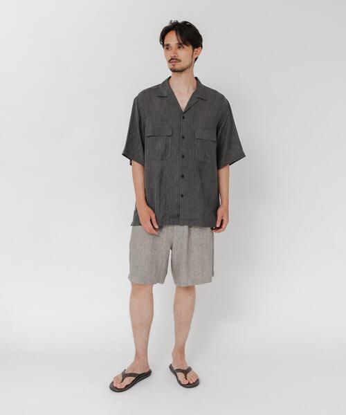 URBAN RESEARCH(アーバンリサーチ)の「CUPRO COLD DYE SHIRTS(シャツ/ブラウス・メンズ・ブラック/ベージュ・MEDIUM/LARGE)」の6枚目の写真