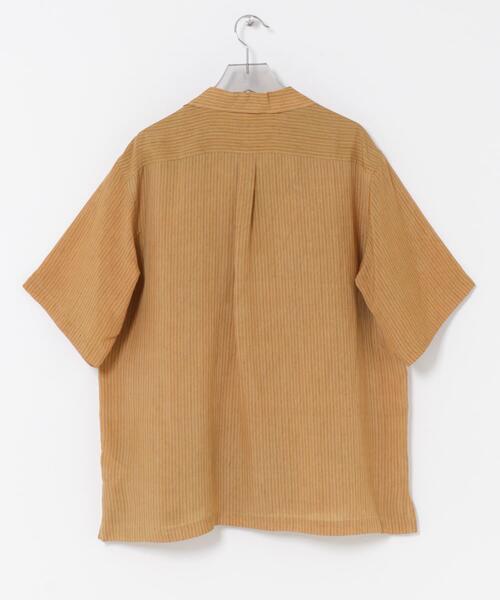 URBAN RESEARCH(アーバンリサーチ)の「CUPRO COLD DYE SHIRTS(シャツ/ブラウス・メンズ・ブラック/ベージュ・MEDIUM/LARGE)」の19枚目の写真