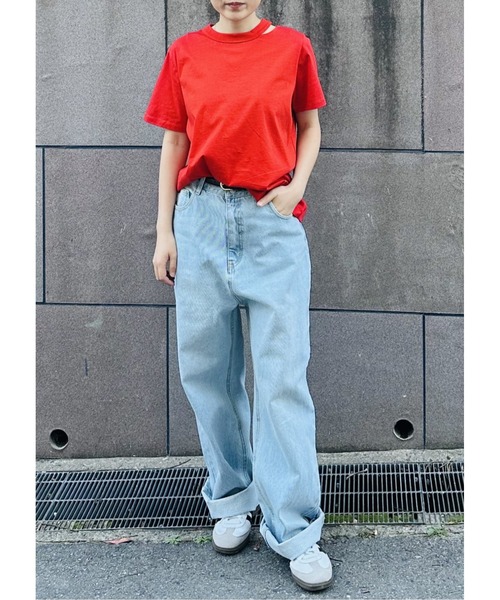 Nunc.（ヌンク）の「スリットネックTシャツ（Tシャツ/カットソー・レディース・カーキ/レッド/オフホワイト・FREE）」の10枚目の写真