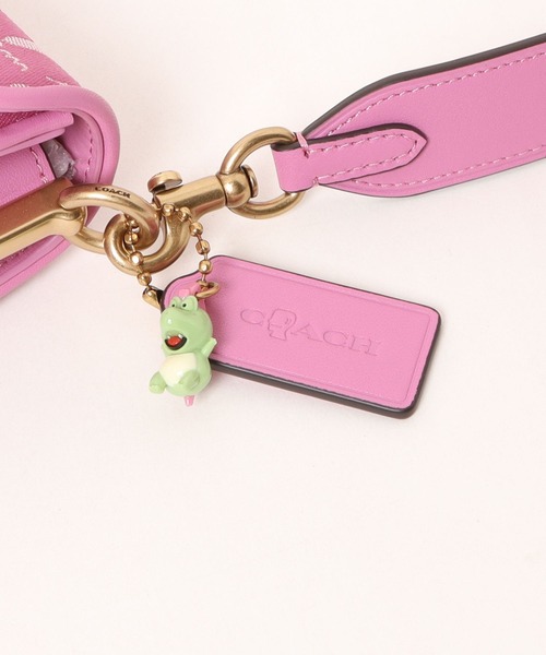 COACH(コーチ)の「【COACH | BRAIN DEAD】ソフト タビー ショルダー バッグ 26・シグネチャー ジャカード(ショルダーバッグ・レディース・ピンク系その他・ONE)」の12枚目の写真