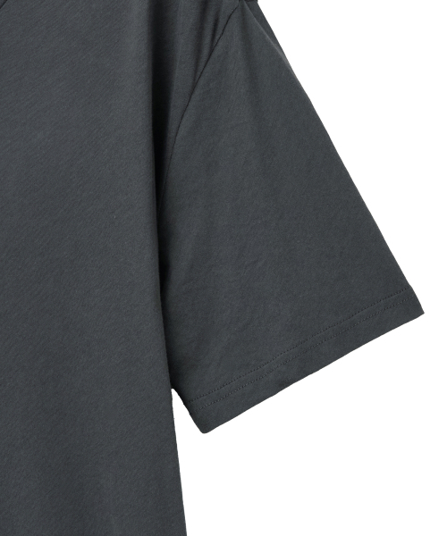 NOIRER(ノイア)の「コットンVネックベーシックTシャツ(ダークグレー)(Tシャツ/カットソー・メンズ・その他・52/50/48)」の5枚目の写真