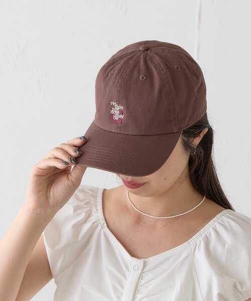Kastane(カスタネ)の「【一部店舗限定】B ロゴパッチキャップ(キャップ・レディース・ブラウン/ネイビー・FREE)」の17枚目の写真