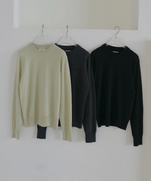 anuke(アンヌーク)の「Wool100% Crewneck Knit(ニット/セーター・レディース・ライトグリーン/チャコールグレー/ブラック・FREE)」の4枚目の写真