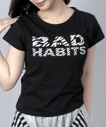 BAD HABITS ロゴコンパクトTシャツ