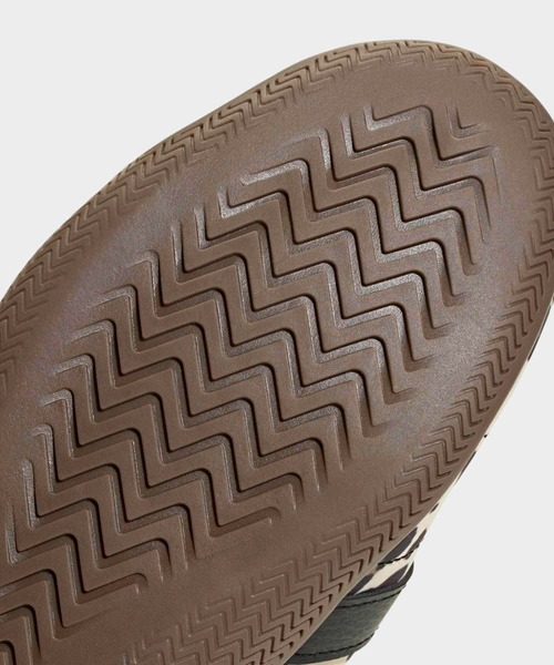 adidas(アディダス)の「グランドコート LO / GRAND COURT LO / アディダス adidas(スニーカー・レディース・ベージュ・27.0cm/26.5cm/22.0cm/23.5cm/23.0cm/22.5cm/26.0cm/25.5cm/25.0cm/24.5cm/24.0cm/28.0cm/27.5cm)」の8枚目の写真