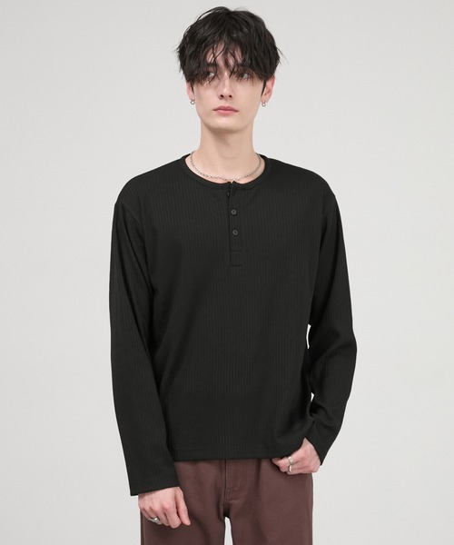 CIYOT（シヨウト）の「【CIYOT】テレコリブ コンパクトフィット ヘンリーネック長袖Tシャツ（Tシャツ/カットソー・メンズ・ブラック/チャコール/ダークブラウン/ホワイト/レッド・S/M/L）」の20枚目の写真