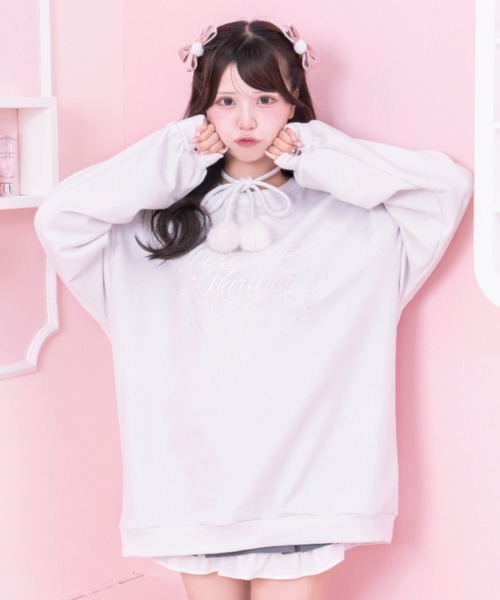 LAFARY（ラファリー）の「ロゴベロアミニリボン（バレッタ/ヘアクリップ・レディース・ベージュ/ブラック/ピンク/アイボリー/ホワイト・FREE）」の8枚目の写真