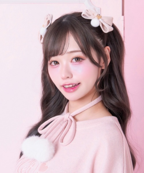 LAFARY（ラファリー）の「ロゴベロアミニリボン（バレッタ/ヘアクリップ・レディース・ベージュ/ブラック/ピンク/アイボリー/ホワイト・FREE）」の14枚目の写真