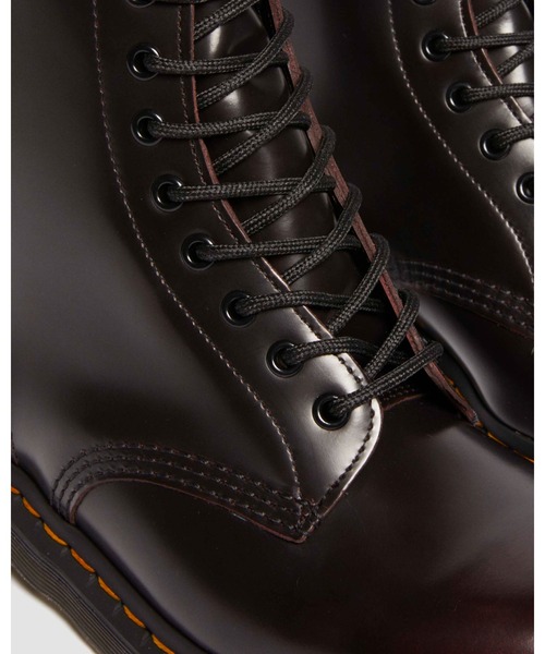 Dr. Martens(ドクターマーチン)の「Dr. Martens/ドクターマーチン 1460 8 ホール ブーツ 41773600(ブーツ・メンズ・チェリーレッド・UK7/UK6/UK5/UK4/UK9/UK8/UK10/UK3)」の5枚目の写真
