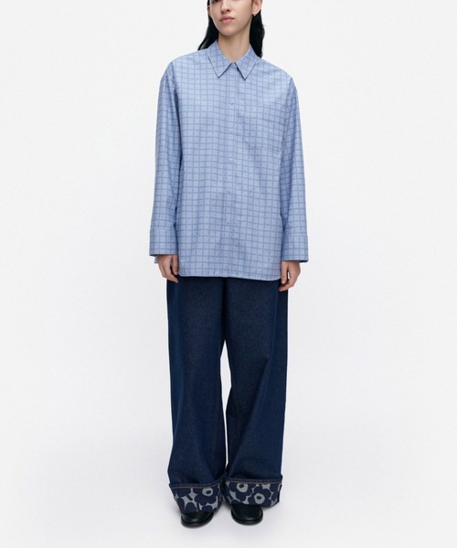 marimekko(マリメッコ)の「Toistuma Pikku Ruutu / blouse(シャツ/ブラウス・レディース・ライトブルー・34/36)」の1枚目の写真