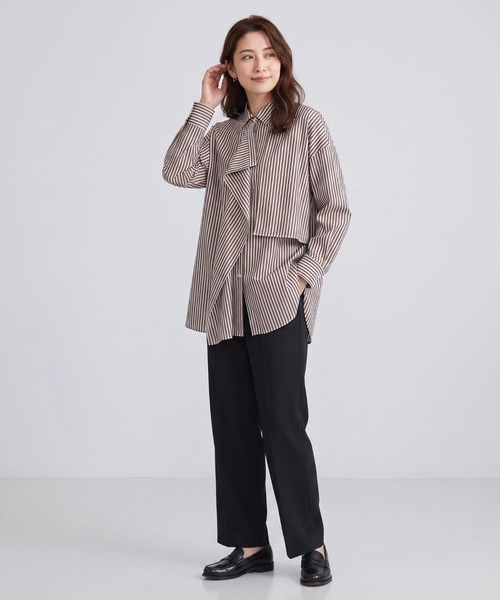 Nunc.（ヌンク）の「アシンメトリードレープシャツ（シャツ/ブラウス・レディース・オフホワイト/ブラウン系その他/ベージュ/ブルー系その他/ブルー・FREE）」の3枚目の写真