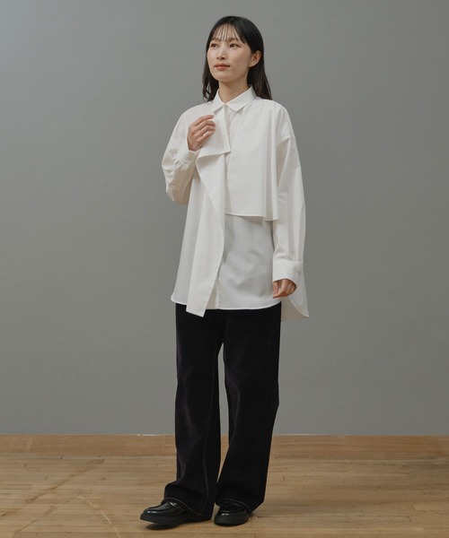 Nunc.（ヌンク）の「アシンメトリードレープシャツ（シャツ/ブラウス・レディース・オフホワイト/ブラウン系その他/ベージュ/ブルー系その他/ブルー・FREE）」の9枚目の写真