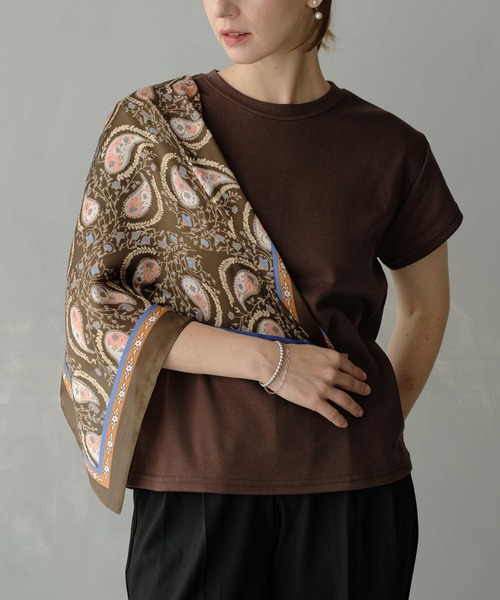 【ご予約品】スカーフ　ボックス付き ペイズリー柄スカーフ付きTシャツ（Tシャツ/カットソー）｜ZAKKA-BOX