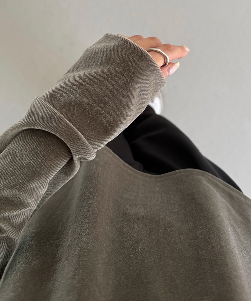 callautia（カラウティア）の「フーディーベロアカットトップス（Tシャツ/カットソー・レディース・グレイッシュベージュ/ブラウン/ブラック・MEDIUM/SMALL/LARGE）」の9枚目の写真