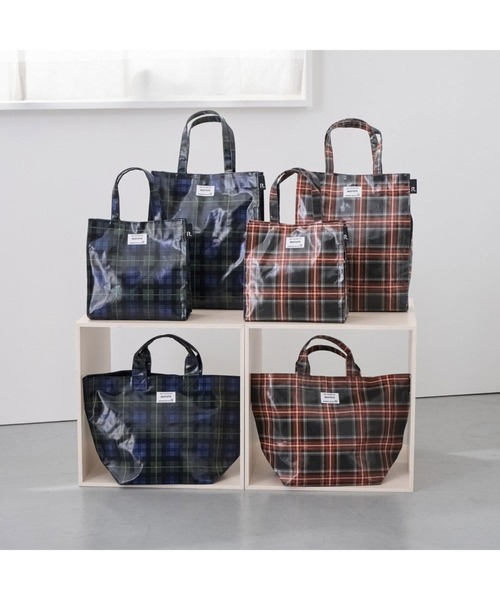 ROOTOTE(ルートート)の「ルートート / チェック柄 舟形トートバッグ ラミネート 撥水 雨の日 ランチバッグ EU.デリ.ラミネート-Z(トートバッグ・レディース・グリーン/ブラック・FREE)」の19枚目の写真