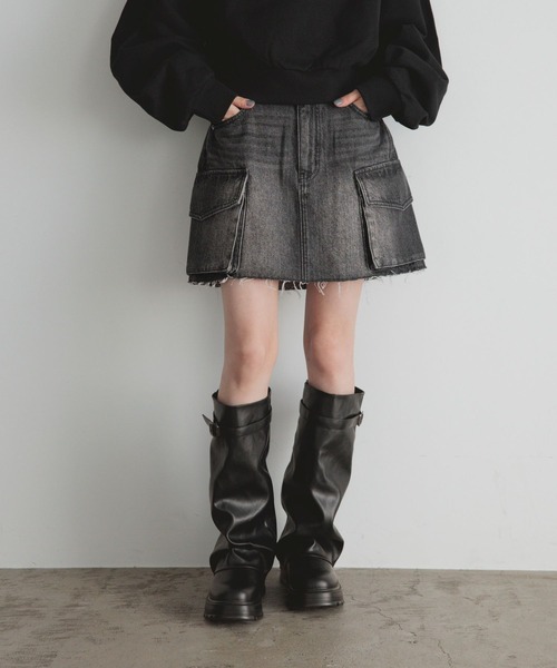 LOWRYS FARM(ローリーズファーム)の「CONE/カーゴミニスカート 1047091(デニムスカート・レディース・ブラック/ブルー・MEDIUM/LARGE)」の10枚目の写真