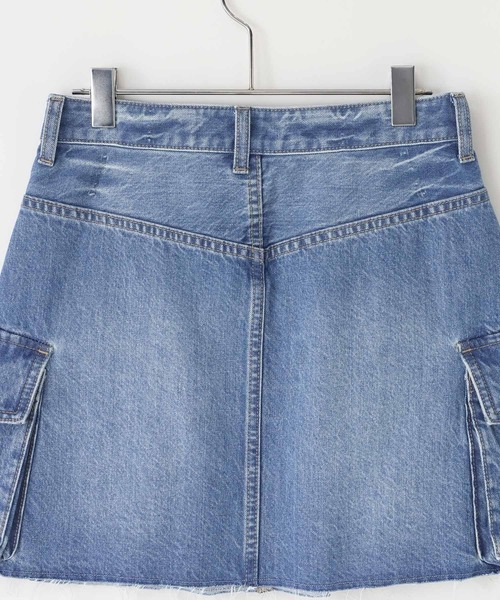 LOWRYS FARM(ローリーズファーム)の「CONE/カーゴミニスカート 1047091(デニムスカート・レディース・ブラック/ブルー・MEDIUM/LARGE)」の20枚目の写真