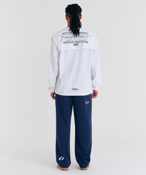 AIRIT(アイリット)の「エアドライ ユーティリティ LS AM1243 WH(Tシャツ/カットソー・メンズ・ホワイト・X-LARGE/XX-LARGE/XXX-LARGE)」の4枚目の写真