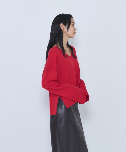 1er Arrondissement(プルミエアロンディスモン)の「ウールスムースVネックプルオーバー(ニット/セーター・レディース・ブラウン/オフホワイト/グレー/レッド・FREE)」の7枚目の写真