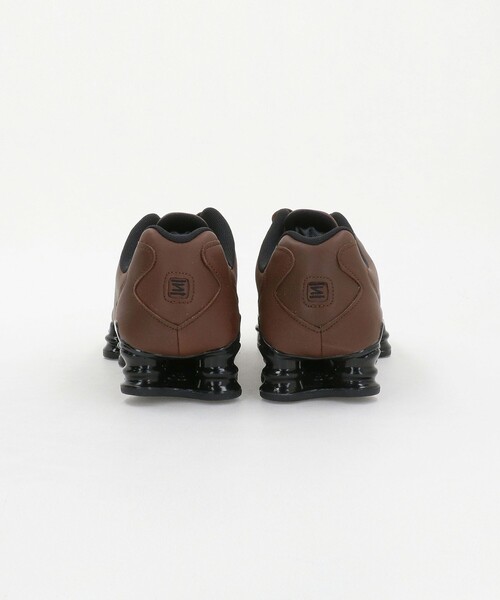 NIKE(ナイキ)の「<NIKE> SHOX TL SE 200/スニーカー(スニーカー・メンズ・ダークブラウン・27.5cm/28cm/26cm/26.5cm/27cm/29cm/28.5cm)」の5枚目の写真
