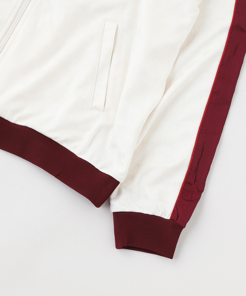 417 EDIFICE(フォーワンセブンエディフィス)の「【Liverpool FC / リバプールFC】 Track Jacket(その他アウター・メンズ・ストーン/ブラック・LARGE/X-LARGE/MEDIUM)」の6枚目の写真