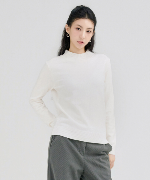 CHASECULT(チェイスカルト)の「レディース ハーフタートル セーター-FFZG5252D0A(ニット/セーター・レディース・アイボリー・85/90/95)」の3枚目の写真