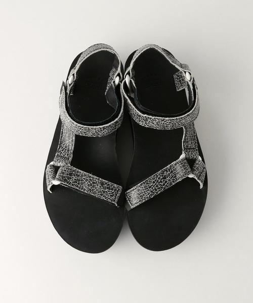 Teva（テバ）の「＜Teva（テバ）＞プラットフォーム クラック サンダル◆（サンダル・レディース・ホワイト/ブラック・35/38/36/37）」の4枚目の写真
