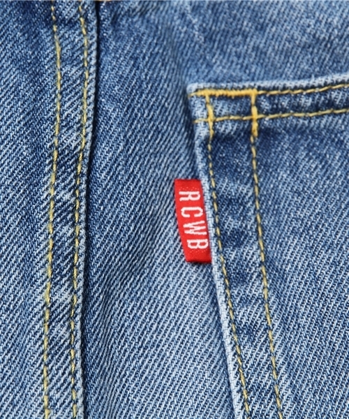 RODEO CROWNS WIDE BOWL（ロデオクラウンズワイドボウル）の「USED WASH ミニスカート（デニムスカート・レディース・ブルー・SMALL/MEDIUM/X-SMALL）」の6枚目の写真