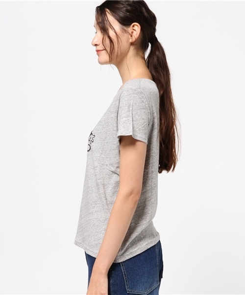 NATURAL BEAUTY BASIC（ナチュラルビューティーベーシック）の「フロッキーミッキープリントTシャツ（Tシャツ/カットソー・レディース・ホワイト系その他/グレー/ネイビー・MEDIUM）」の9枚目の写真