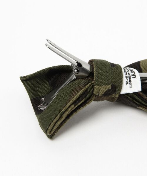 こども ビームス（コドモビームス）の「Smoothy / カモフラージュ クリップ タイ（蝶ネクタイ・キッズ・グリーン系その他・ONE SIZE）」の4枚目の写真