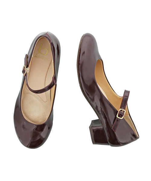 byあしながおじさん（バイアシナガオジサン）の「〈byあしながおじさん〉　ストラップパンプス（パンプス・レディース・ワイン/ブラック系その他/ベージュ/ブラック/クリアブラック/レッド/アッシュ/ワインレッド/クリアレッド/ライトベージュ/グリーン・24.0cm/22.5cm/24.5cm/23.5cm/23.0cm）」の19枚目の写真