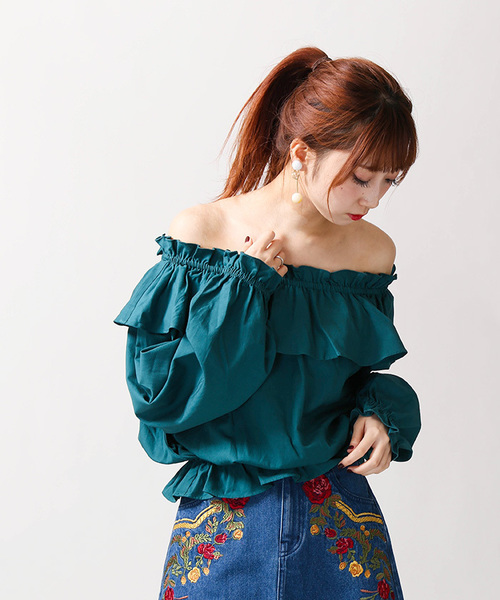 WEGO（ウィゴー）の「WEGO/フリルオフショルブラウス（シャツ/ブラウス・レディース・ブラック/オフホワイト/ダークグリーン/パープル・LARGE/MEDIUM）」の20枚目の写真