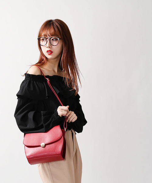 WEGO（ウィゴー）の「WEGO/フリルオフショルブラウス（シャツ/ブラウス・レディース・ブラック/オフホワイト/ダークグリーン/パープル・LARGE/MEDIUM）」の17枚目の写真