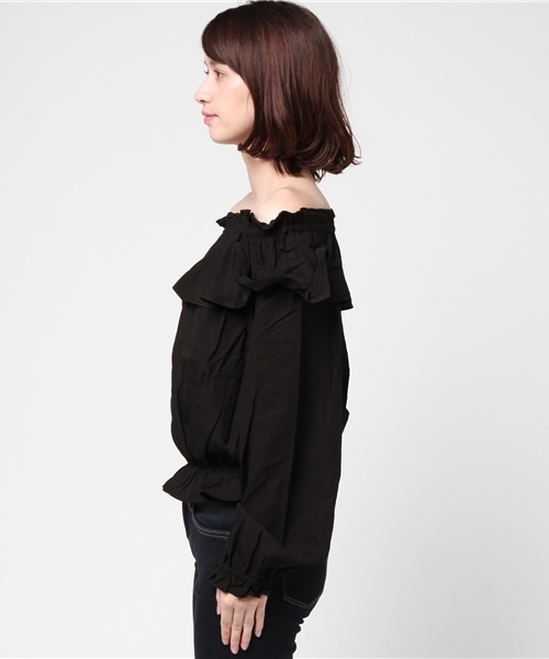 WEGO（ウィゴー）の「WEGO/フリルオフショルブラウス（シャツ/ブラウス・レディース・ブラック/オフホワイト/ダークグリーン/パープル・LARGE/MEDIUM）」の10枚目の写真