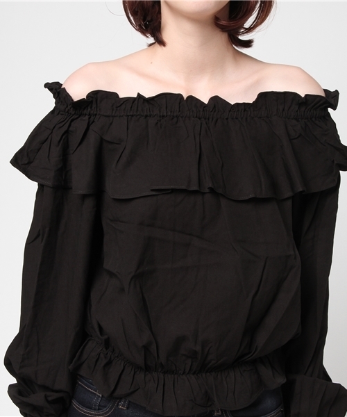 WEGO（ウィゴー）の「WEGO/フリルオフショルブラウス（シャツ/ブラウス・レディース・ブラック/オフホワイト/ダークグリーン/パープル・LARGE/MEDIUM）」の8枚目の写真