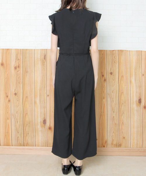 Primazel（プリマゼル）の「ウエストリボン付きフリルショルダー