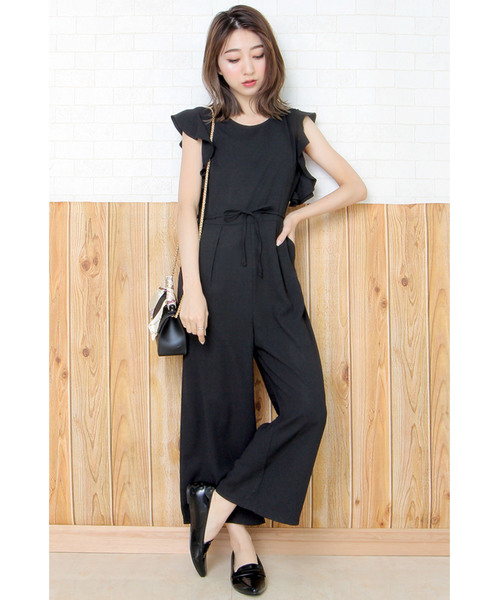 Primazel（プリマゼル）の「ウエストリボン付きフリルショルダーフロントタックワイドパンツオールインワン（つなぎ/オールインワン・レディース・ブラック/ピンク系その他/ネイビー・ONE SIZE）」の7枚目の写真