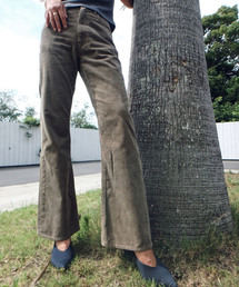 TRUNC 88�i�g�����N�G�C�e�B�[�G�C�g�j�́uFlare Corduroy Pants�i�p���c�j�v