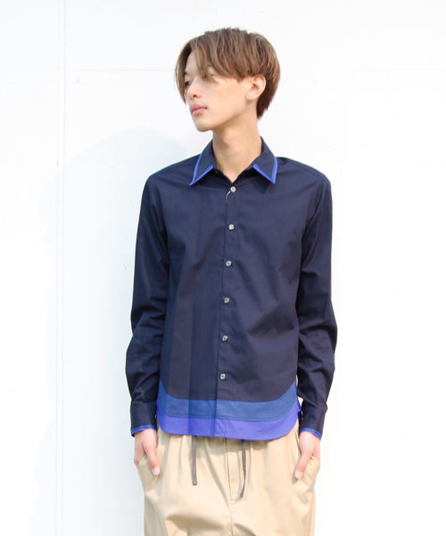 MIDWEST(ミッドウエスト)の「ANREALAGE × MIDWEST別注 ダブルレイヤードシャツ(シャツ/ブラウス・メンズ・ホワイト/ネイビー・MEDIUM/LARGE)」の2枚目の写真