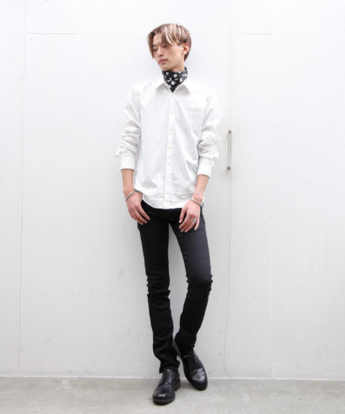 MIDWEST(ミッドウエスト)の「ANREALAGE × MIDWEST別注 ダブルレイヤードシャツ(シャツ/ブラウス・メンズ・ホワイト/ネイビー・MEDIUM/LARGE)」の13枚目の写真