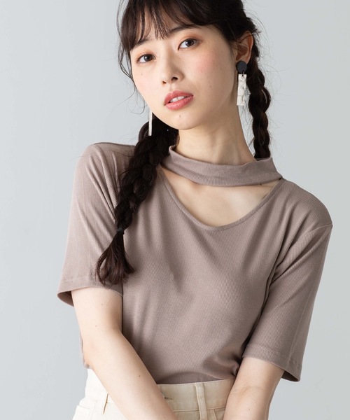 WEGO(ウィゴー)の「WEGO/チョーカーリブTシャツ(Tシャツ/カットソー・レディース・パープル系その他2/ブラウン系その他3/ブラック/ホワイト/ベージュ/パープル/ブラック系その他5・FREE)」の5枚目の写真