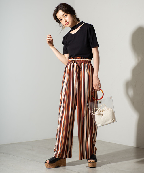 WEGO(ウィゴー)の「WEGO/チョーカーリブTシャツ(Tシャツ/カットソー・レディース・パープル系その他2/ブラウン系その他3/ブラック/ホワイト/ベージュ/パープル/ブラック系その他5・FREE)」の12枚目の写真