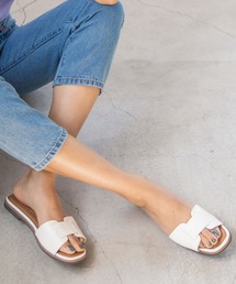 KOBE LETTUCE | スクエアベルトフラットサンダル(サンダル)