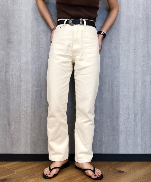 PAGEBOY(ページボーイ)の「クラシックストレート(デニムパンツ・レディース・ネイビー/ホワイト/ブルー・X-SMALL/SMALL/MEDIUM/LARGE)」の2枚目の写真