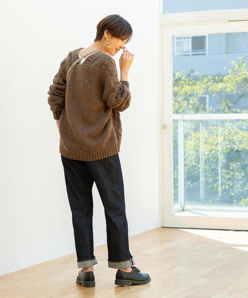 coen（コーエン）の「【WEB限定】ローゲージケーブル編みカーディガン（カーディガン/ボレロ・レディース・オフホワイト/ブラウン・FREE）」の3枚目の写真