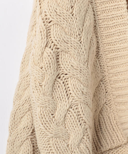 coen（コーエン）の「【WEB限定】ローゲージケーブル編みカーディガン（カーディガン/ボレロ・レディース・オフホワイト/ブラウン・FREE）」の13枚目の写真