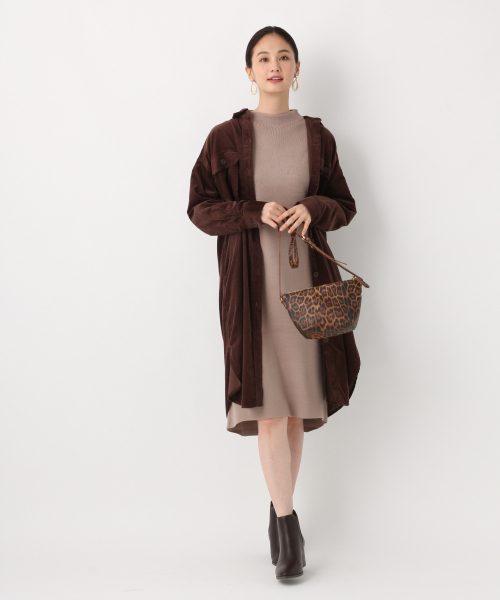 GLOBAL WORK（グローバルワーク）の「3EASYボリュームソデワンピース/842230（ワンピース・レディース・ブラック/オレンジ系その他/ライトベージュ/グリーン系その他3/ダークブラウン・MEDIUM/LARGE）」の8枚目の写真