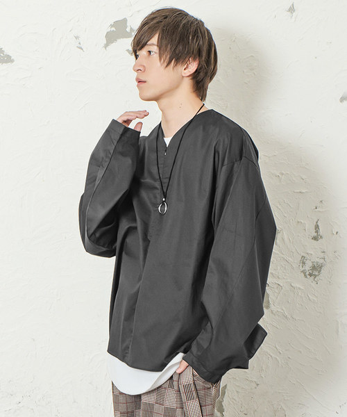 MinoriTY（マイノリティ）の「バルーン袖Vネックシャツ（シャツ/ブラウス・メンズ・ブラック/ベージュ・M/L）」の3枚目の写真